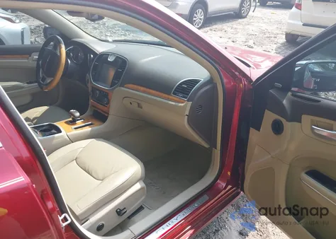 2014 Chrysler 300C из США, поврежденный, VIN 2C3CCAEG8EH121687